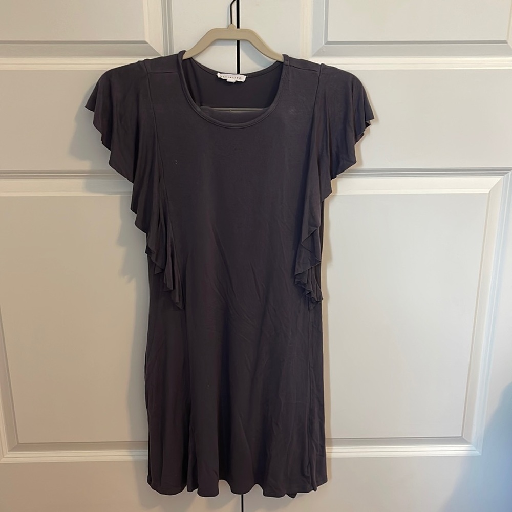 Short sleeve ruffle dress with pockets